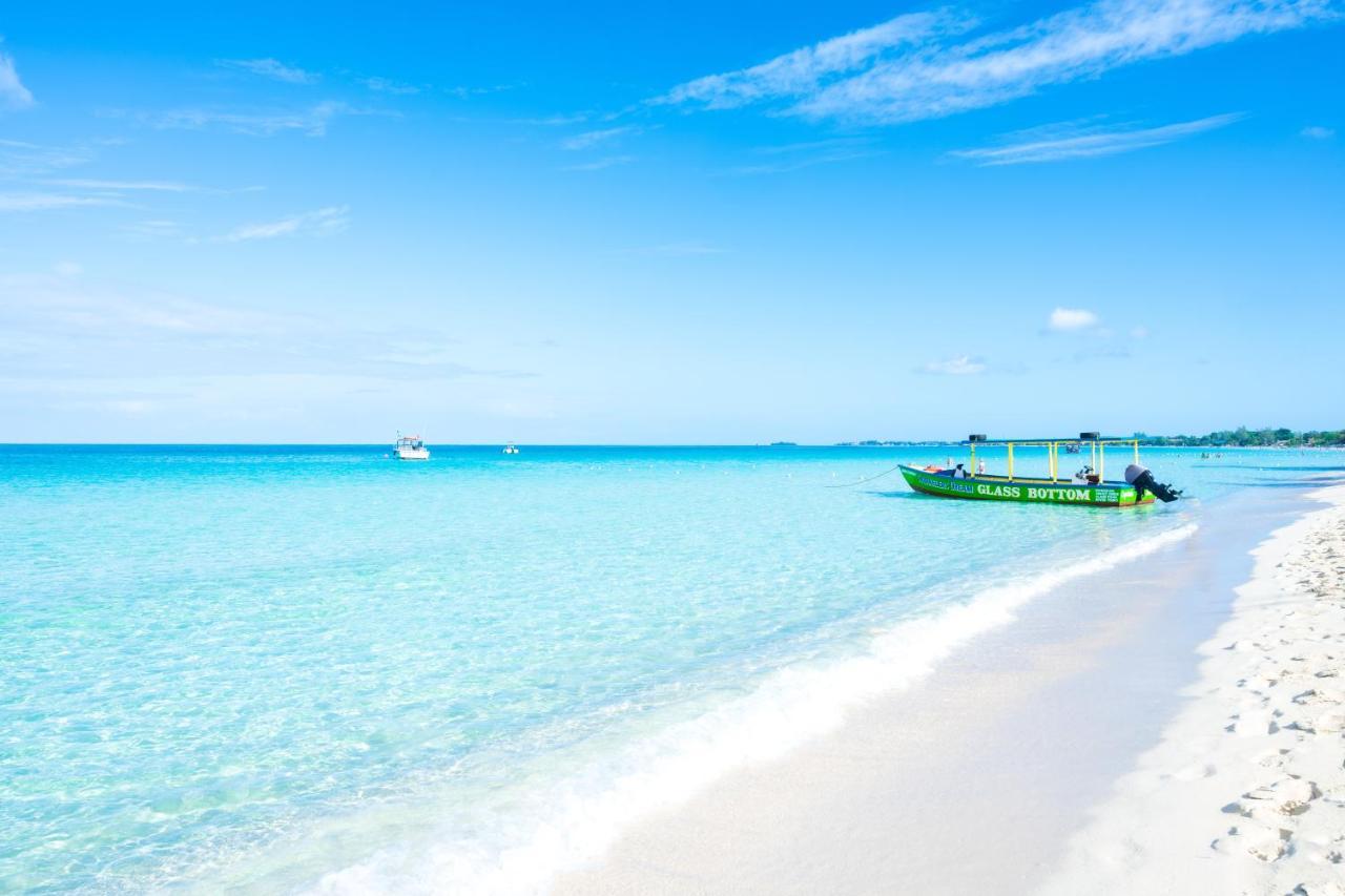 Shields Negril Villas Экстерьер фото